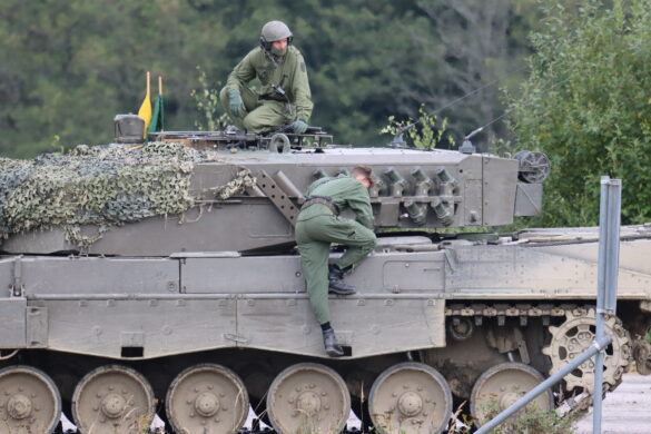Panzerbesatzung © Doppeladler.com