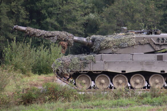 Kampfpanzer Leopard 2A4 © Doppeladler.com