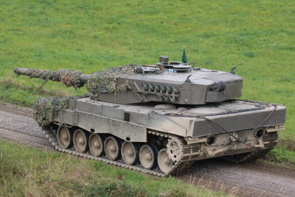 Kampfpanzer Leopard 2A4 © Doppeladler.com