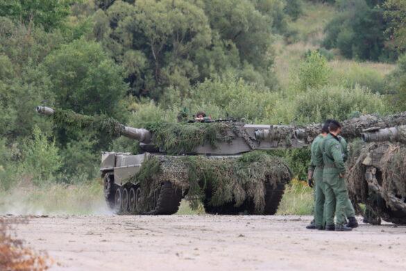 Kampfpanzer Leopard 2A4 © Doppeladler.com