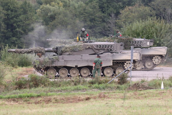Kampfpanzer Leopard 2A4 © Doppeladler.com