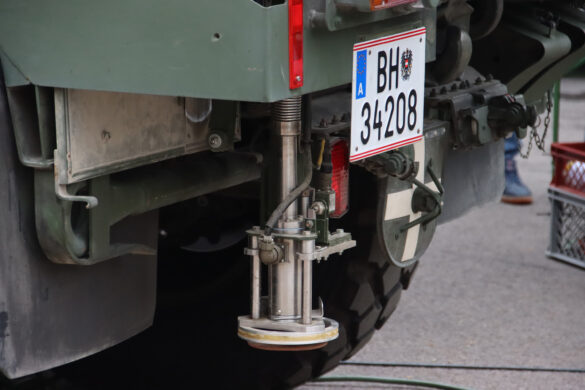 Stempel für die Entnahme von Bodenproben des AC-Aufklärungsfahrzeugs © Doppeladler.com