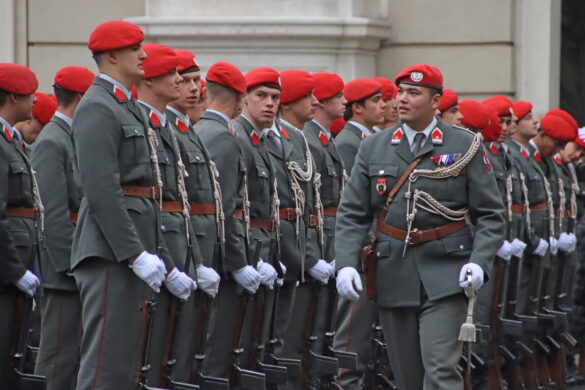 Die Garde bereitet sich auf ihren Einsatz vor © Doppeladler.com