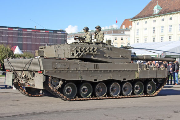 Kampfpanzer Leopard 2A4 © Doppeladler.com