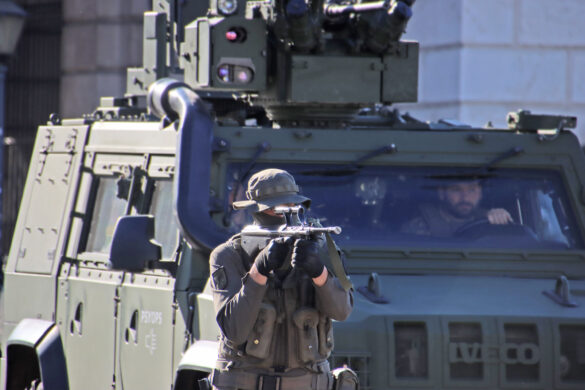 Aufklärer und PSYOPS HUSAR © Doppeladler.com