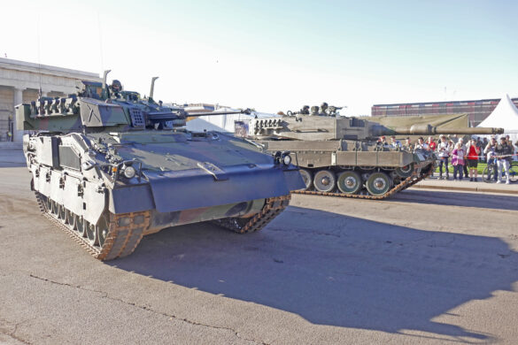Dynamisches Duo - Kampfpanzer Leopard 2A4 und Schützenpanzer Ulan © Doppeladler.com