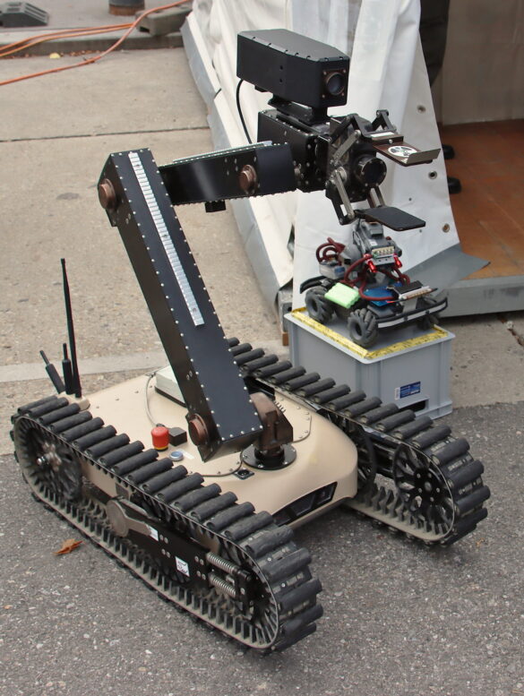 Taurob Tracker Roboter der ABC-Truppe © Doppeladler.com