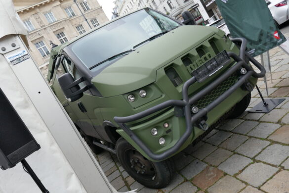 NORIKER - MUV FüU - Military Utility Vehicle von IDV Iveco Defence Vehicles folgt dem Pinzgauer als Führungsunterstützungsfahrzeug © Doppeladler.com