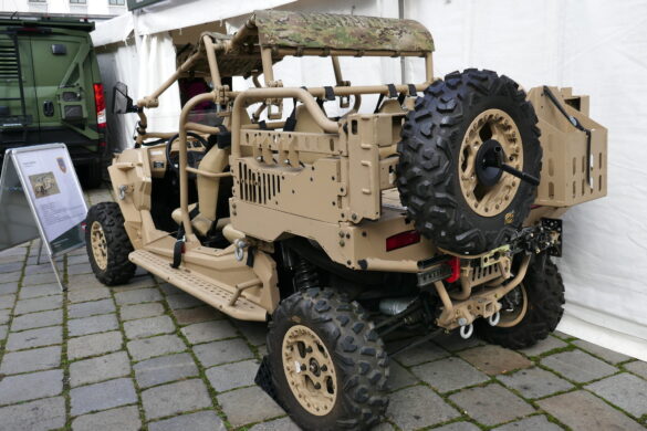 Polaris MRZR D4 - Erprobungsfahrzeug beim ARWT © Doppeladler.com