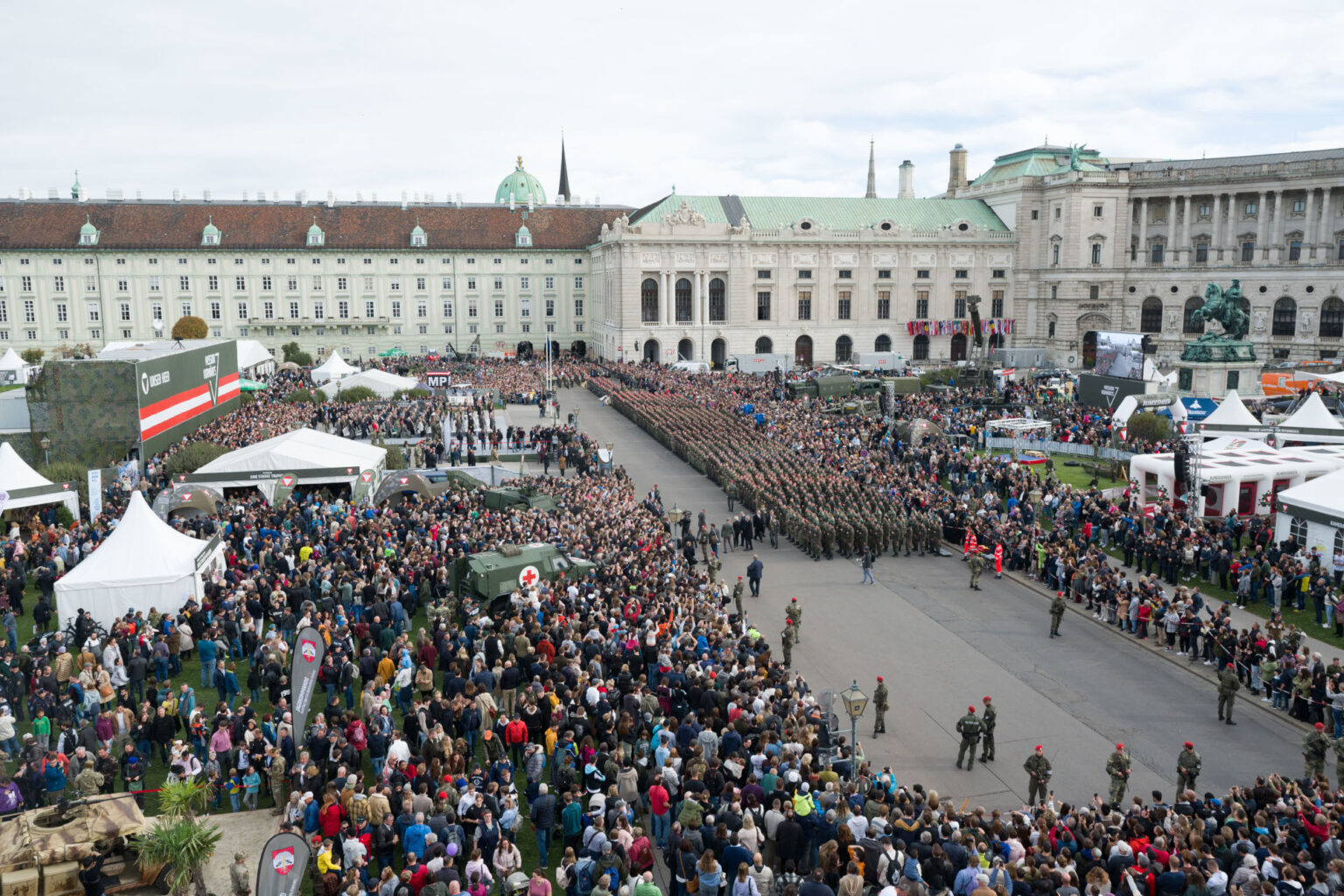 Großangelobung am Wiener Heldenplatz © Bundesheer