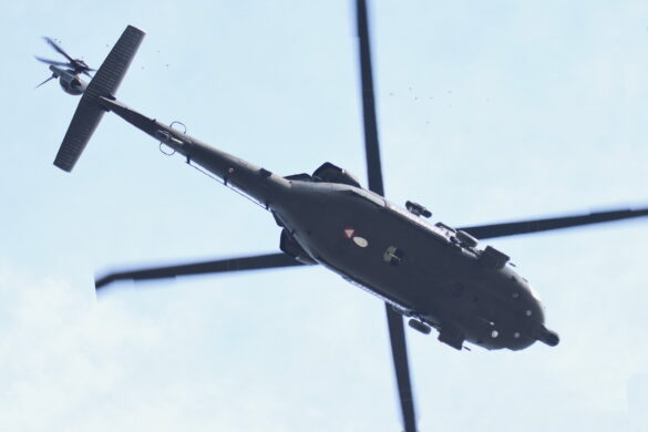 Sikorsky S-70A-42 Black Hawk 6M-BB © Doppeladler.com