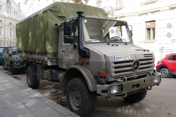 Unimog U4000-ÖBH © Doppeladler.com