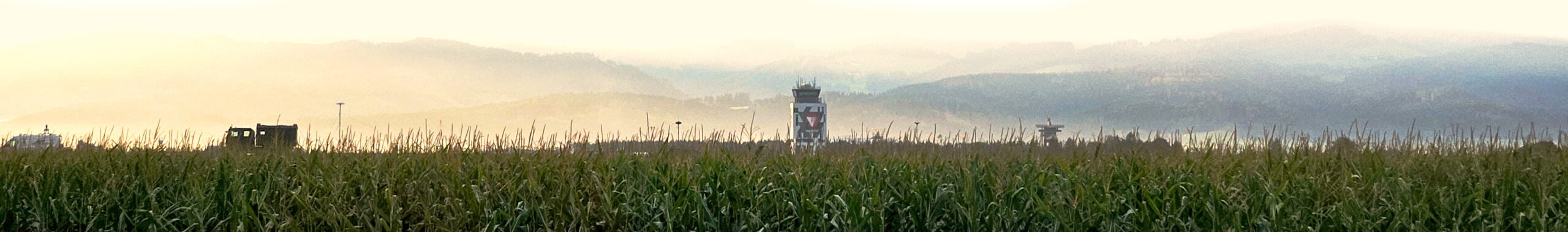 Morgenstimmung am Fliegerhorst Hinterstoisser © Doppeladler.com