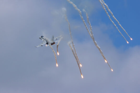 Ein Highlight: McDonnell Douglas F/A-18C Hornet aus Finnland © Doppeladler.com