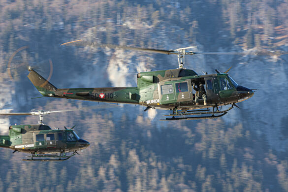 Agusta Bell AB-212 © M. Weinberger