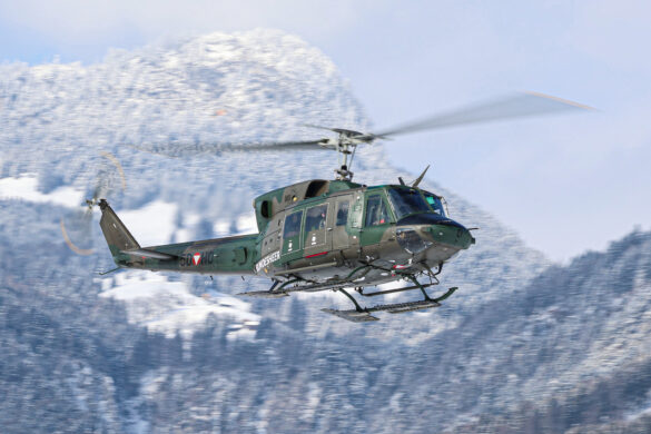Agusta Bell AB-212 © M. Weinberger