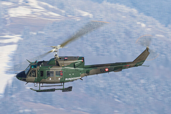 Agusta Bell AB-212 © M. Weinberger