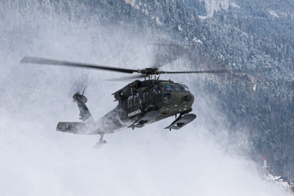 Sikorsky S-70A-42 BLACK HAWK © M. Weinberger