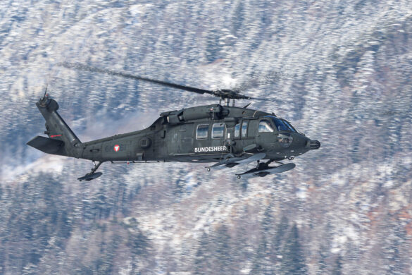 Sikorsky S-70A-42 BLACK HAWK © M. Weinberger